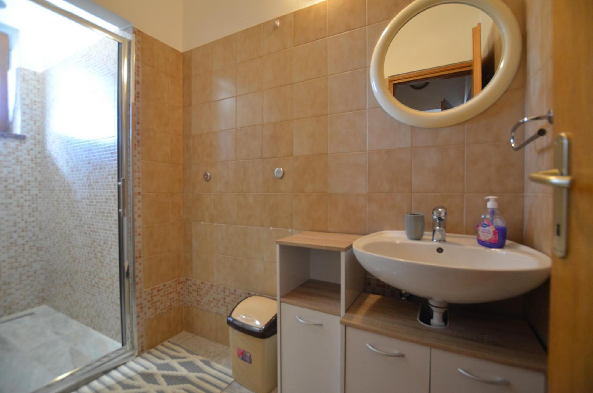 Zminj Apartments Room photo